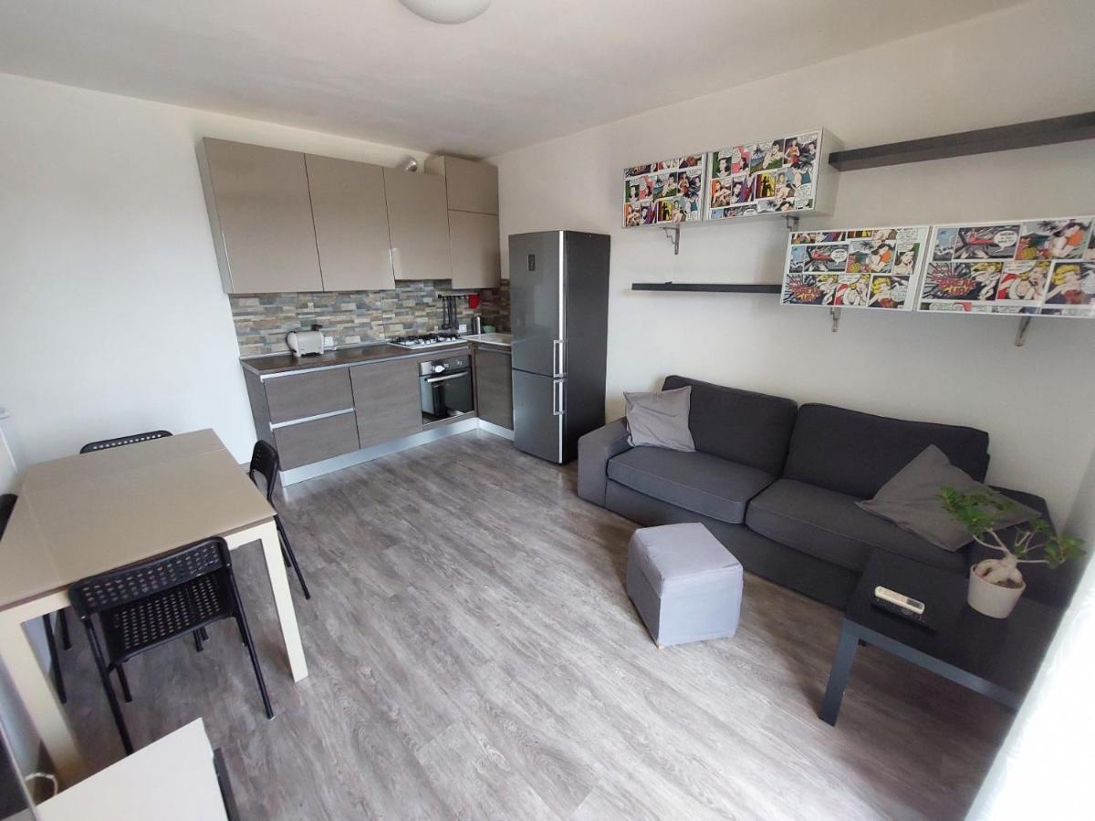 Casa Laura Apartment Ventimiglia Bagian luar foto