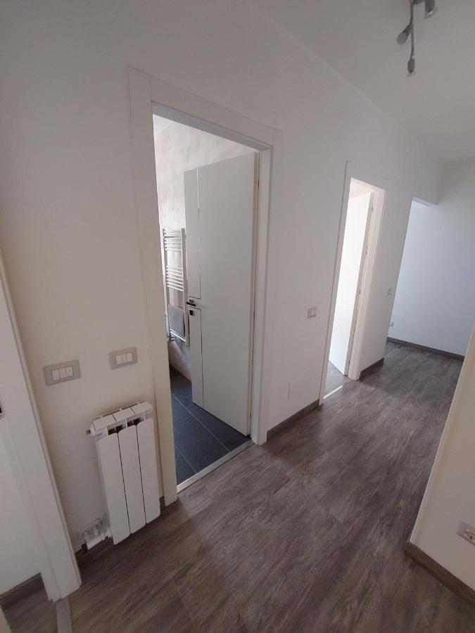 Casa Laura Apartment Ventimiglia Bagian luar foto
